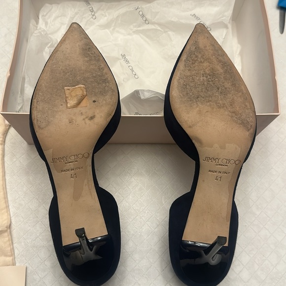 Are shoes I don’t used anymore - Picture 7 of 8